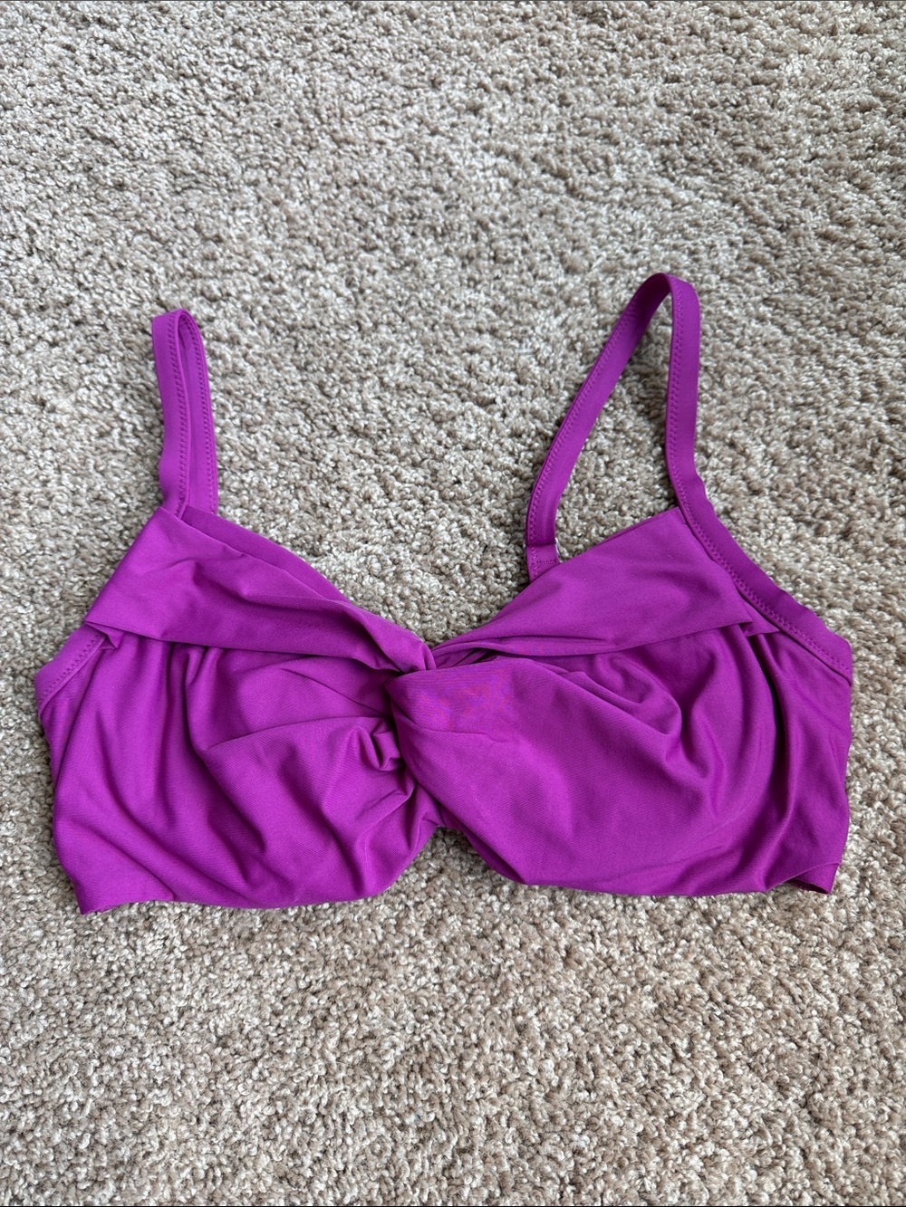 Athleta Purple Twist Front Bikini Top Size 34D/DD